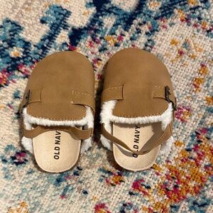 Old Navy Kids Brown Slippers with Faux Fur